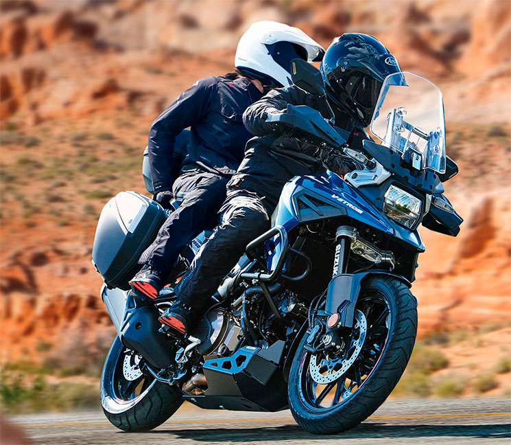 10 Best Motorcycles for Long Trips suzuki